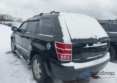 2010 Jeep Grand Cherokee Laredo z USA, uszkodzony, nr VIN 1J4PR4GK4AC106528
